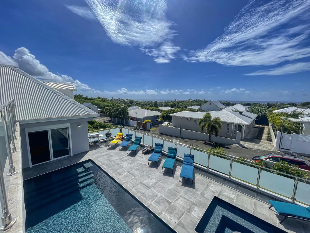 38.Location villa piscine vue mer St François Guadeloupe_Terrasse Etage